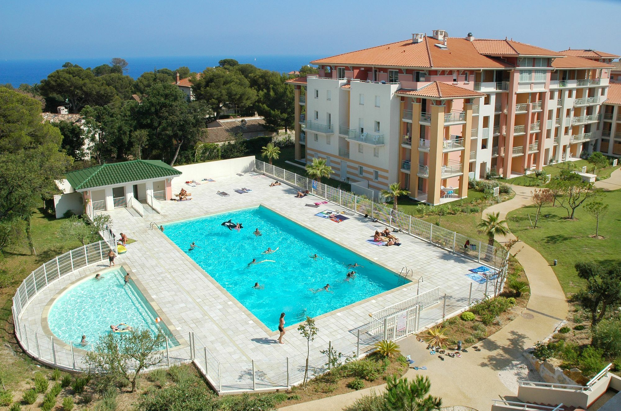 Vacanceole - Les Calanques Du Parc Aparthotel