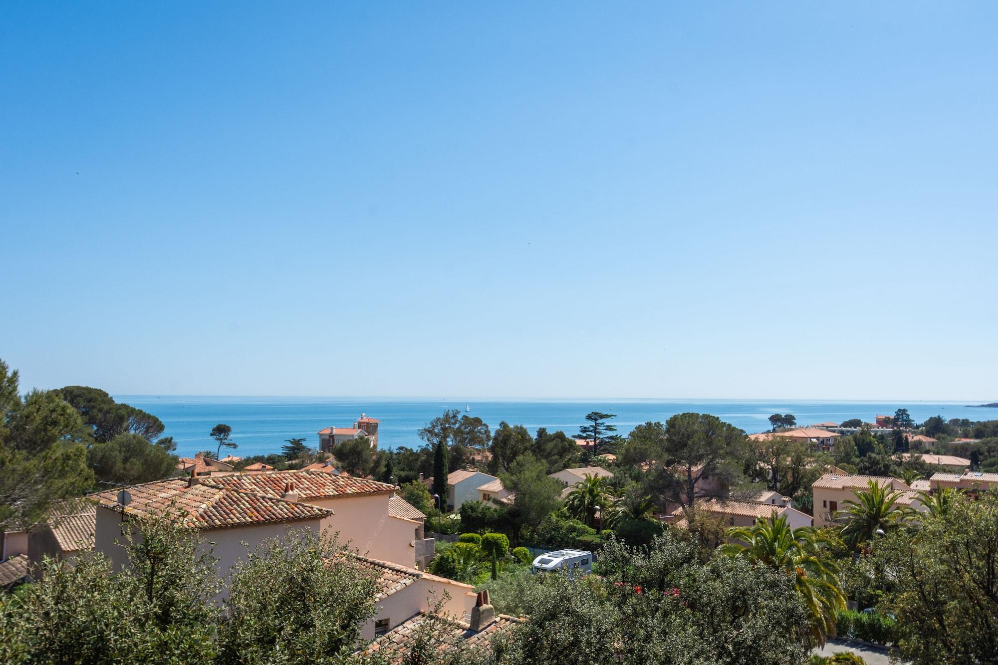 Vacancéole - Les Calanques Du Parc Apartahotel Fréjus